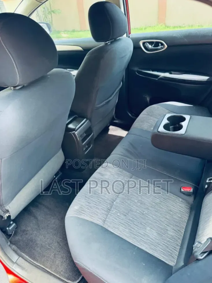 Nissan Sentra 2015 Red