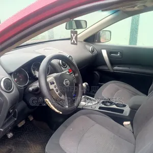 Nissan Rogue S 2012