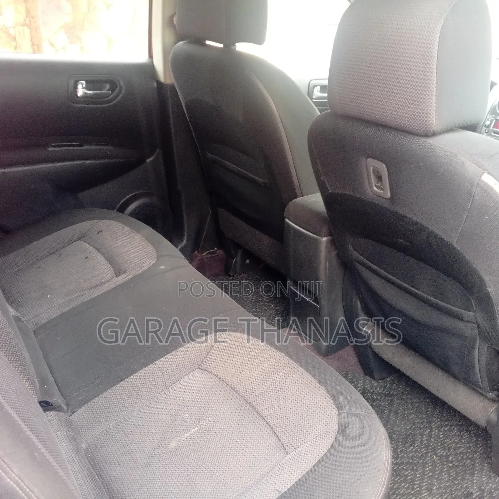 Nissan Rogue S 2012
