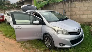 Toyota Vitz 1.3 AWD 5dr 2013 Silver
