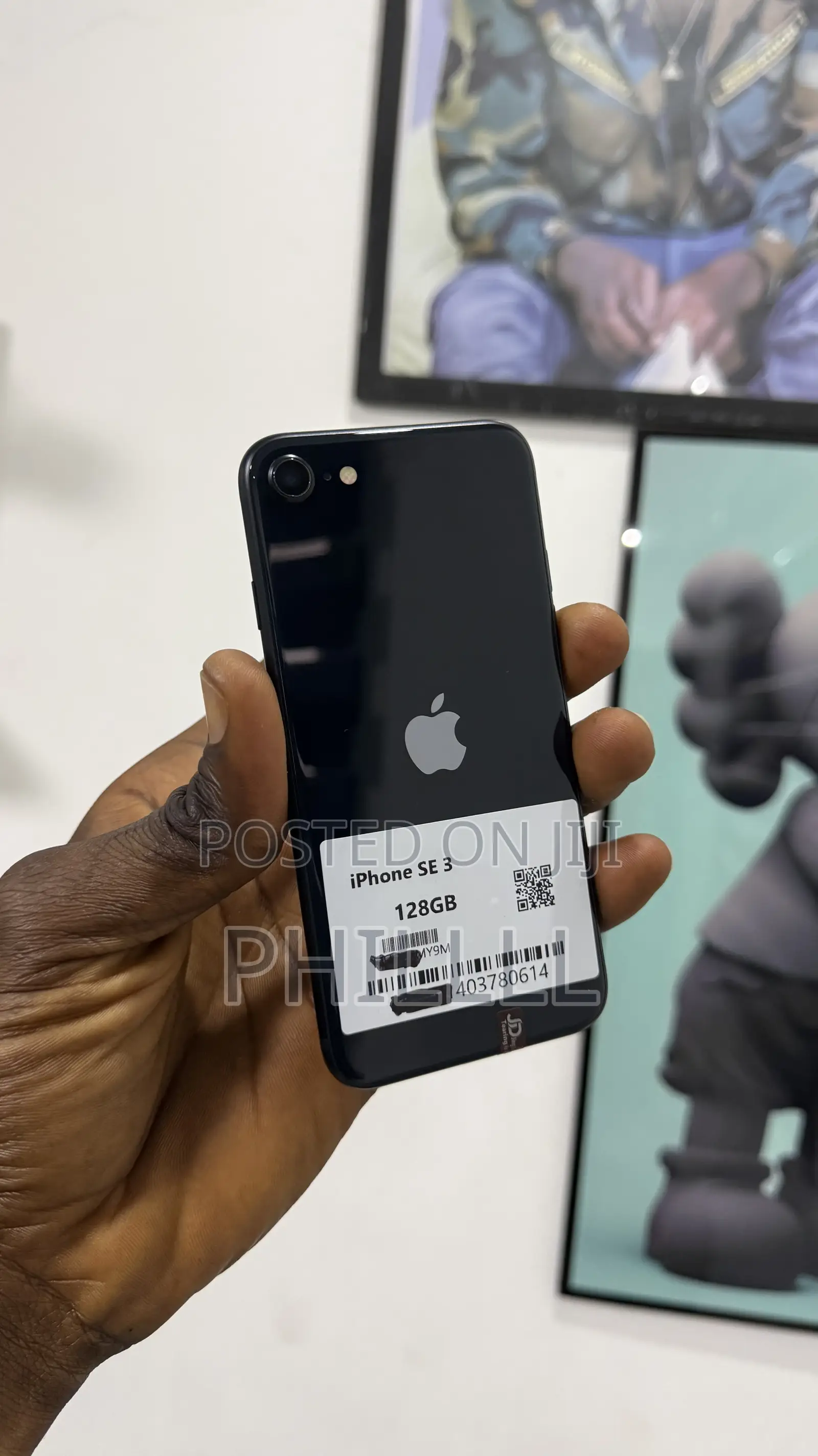 Apple iPhone SE (2022) 128 GB Black