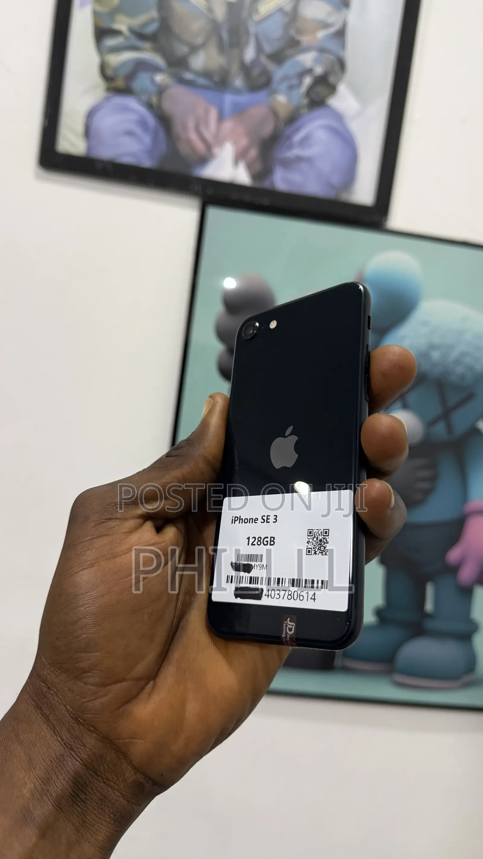 Apple iPhone SE (2022) 128 GB Black