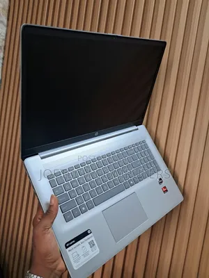 Laptop HP 15 8GB AMD Ryzen 5 SSD 512GB