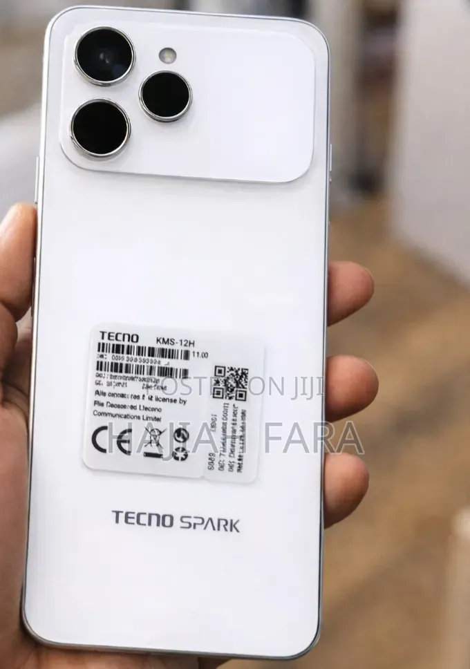 Tecno Spark 40 128 GB White