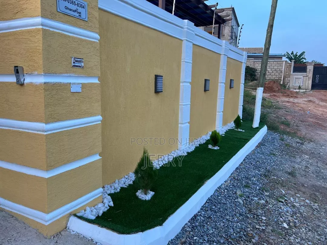 4bdrm House in Pokuase for sale