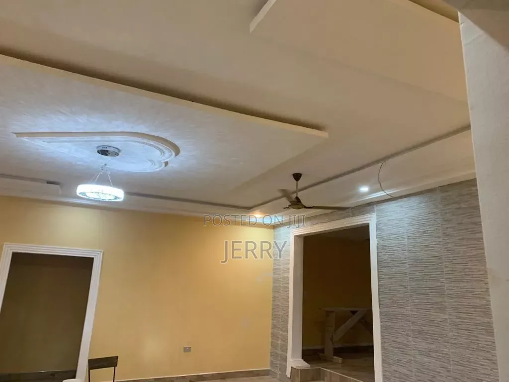 4bdrm House in Pokuase for sale