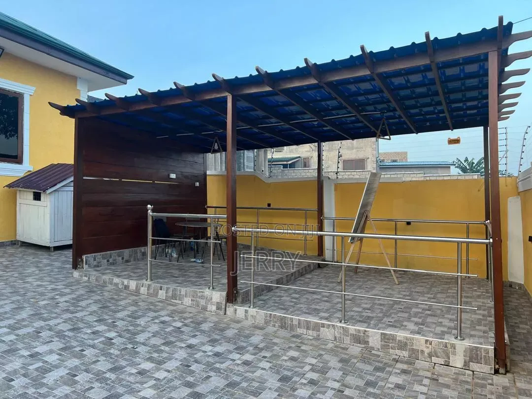 4bdrm House in Pokuase for sale