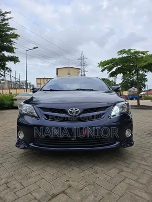 Toyota Corolla S 4dr Sedan (1.8L 4cyl 4A) 2013 Blue