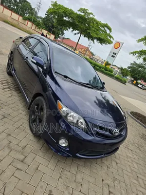 Toyota Corolla S 4dr Sedan (1.8L 4cyl 4A) 2013 Blue