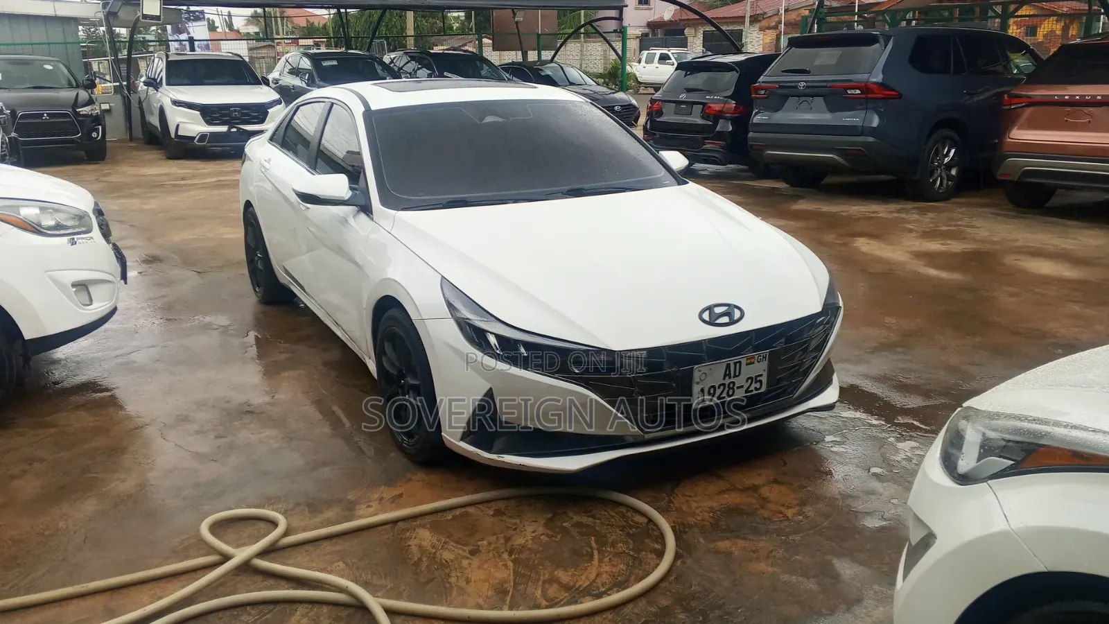 Hyundai Elantra 2021 White