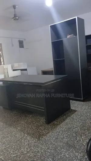 Sell Center Table