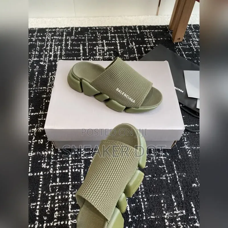 Balenciaga Speed Hybrid Slides