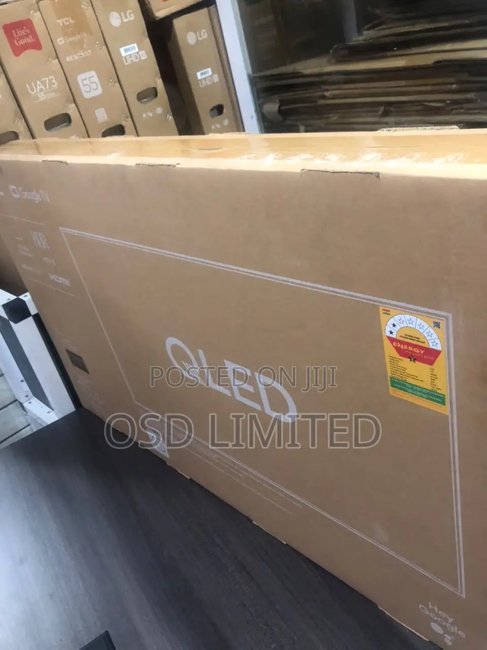 Unbox Experience the TCL 43" Smart Tv