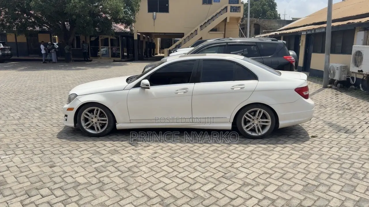 Mercedes-Benz C250 2014 White