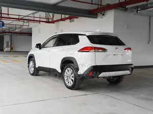 Toyota Corolla Cross XLE 2025 White