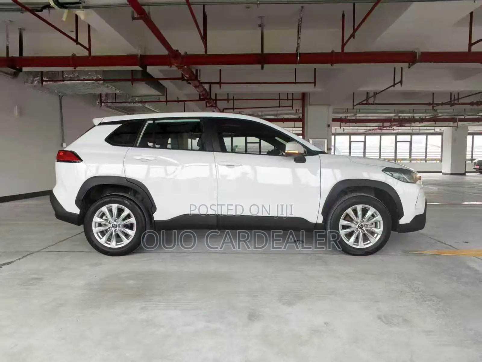 Toyota Corolla Cross XLE 2025 White
