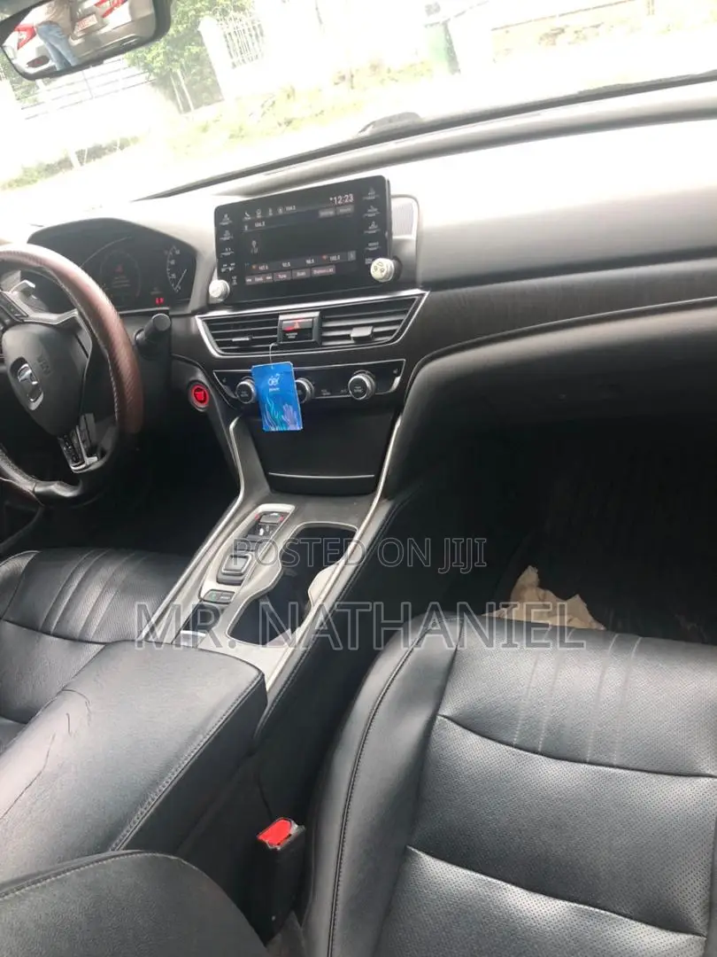 Honda Accord 2019 Black