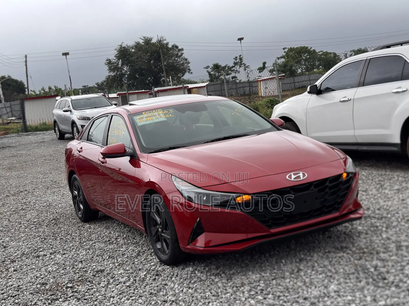 Hyundai Elantra SE 2021 Red