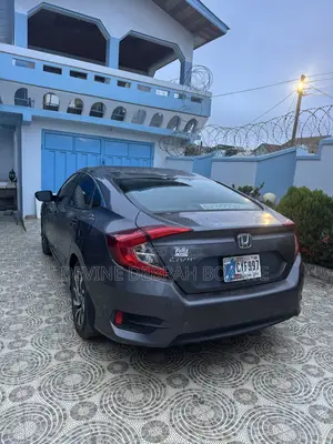 Honda Civic 2016 Gray