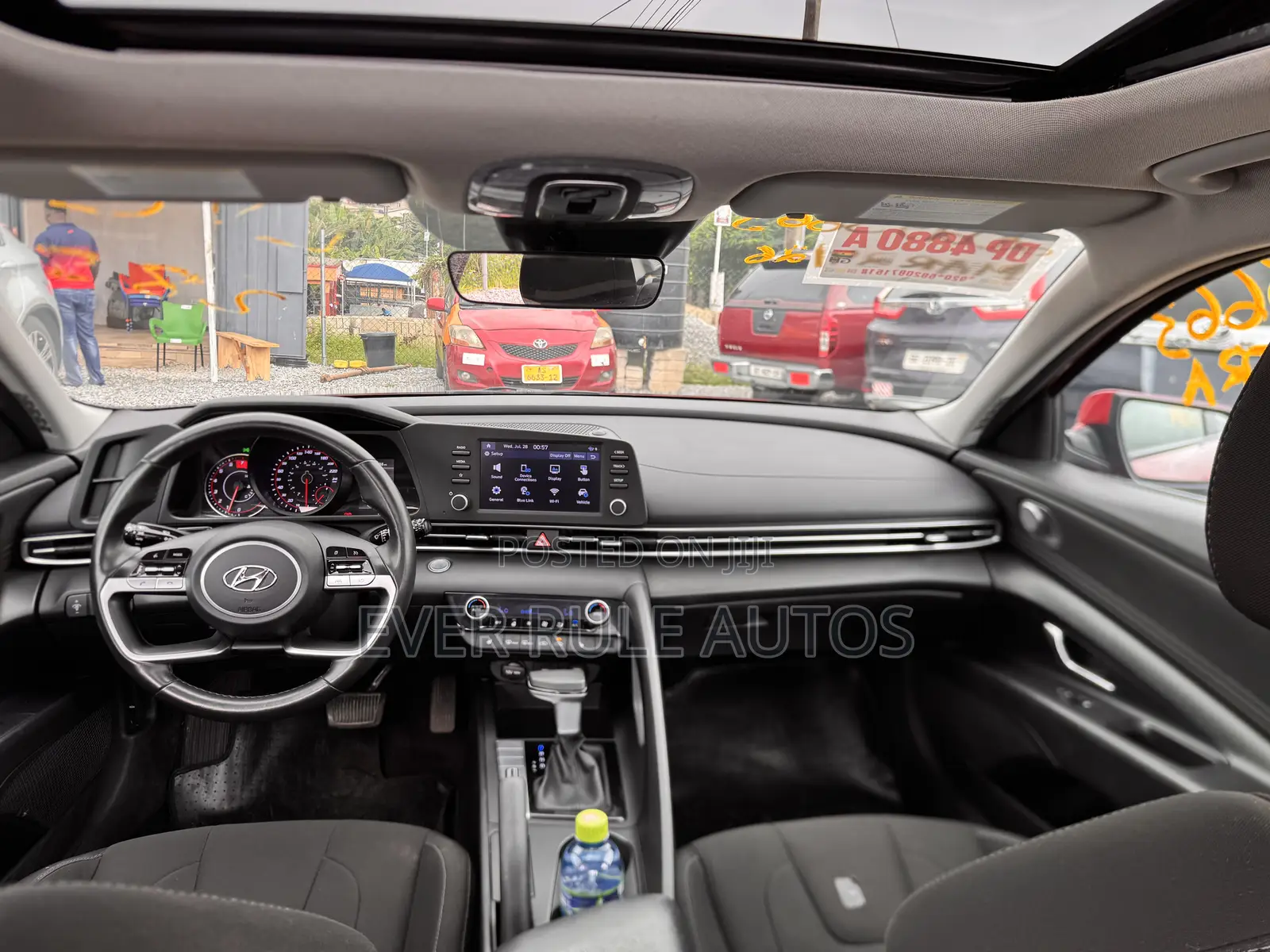 Hyundai Elantra SE 2021 Red