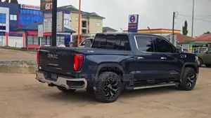 GMC Sierra 1500 2020 Blue