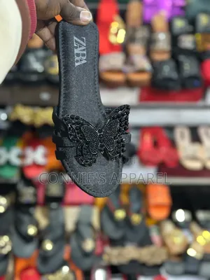 Ladies Quality Slippers Fresh in Box