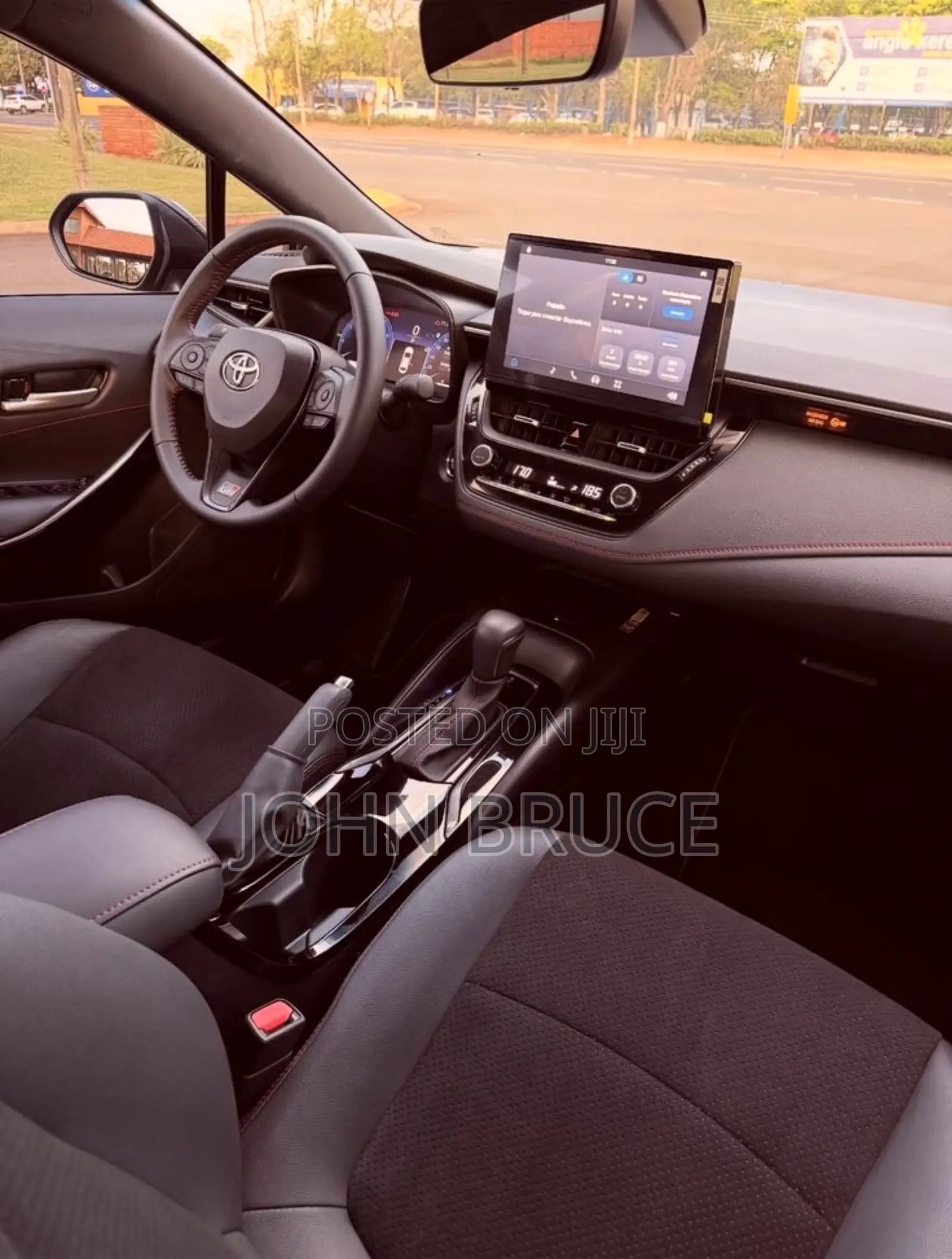 Toyota Corolla L (1.8L 4cyl 2A) 2019 Black