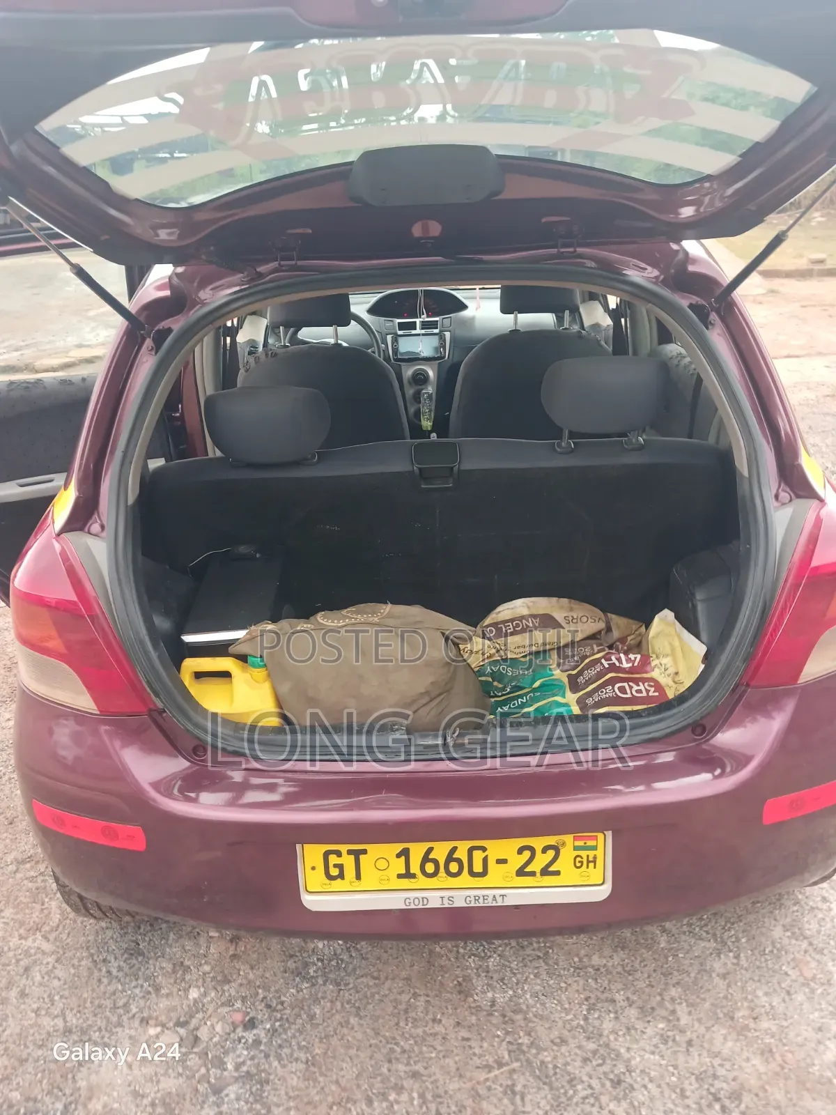 Toyota Vitz 2010 Brown