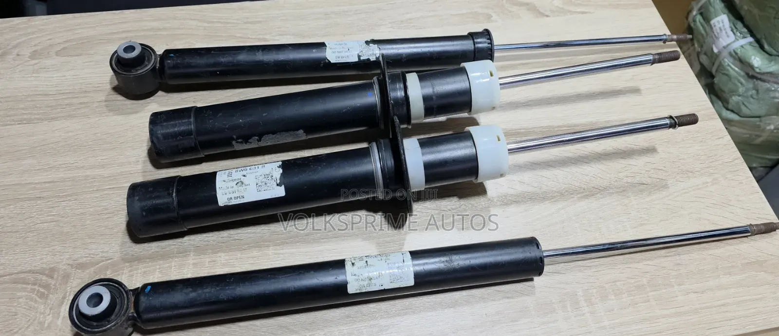 Homeused Front and Back Shocks Absorbers Fit Audi A4, A5