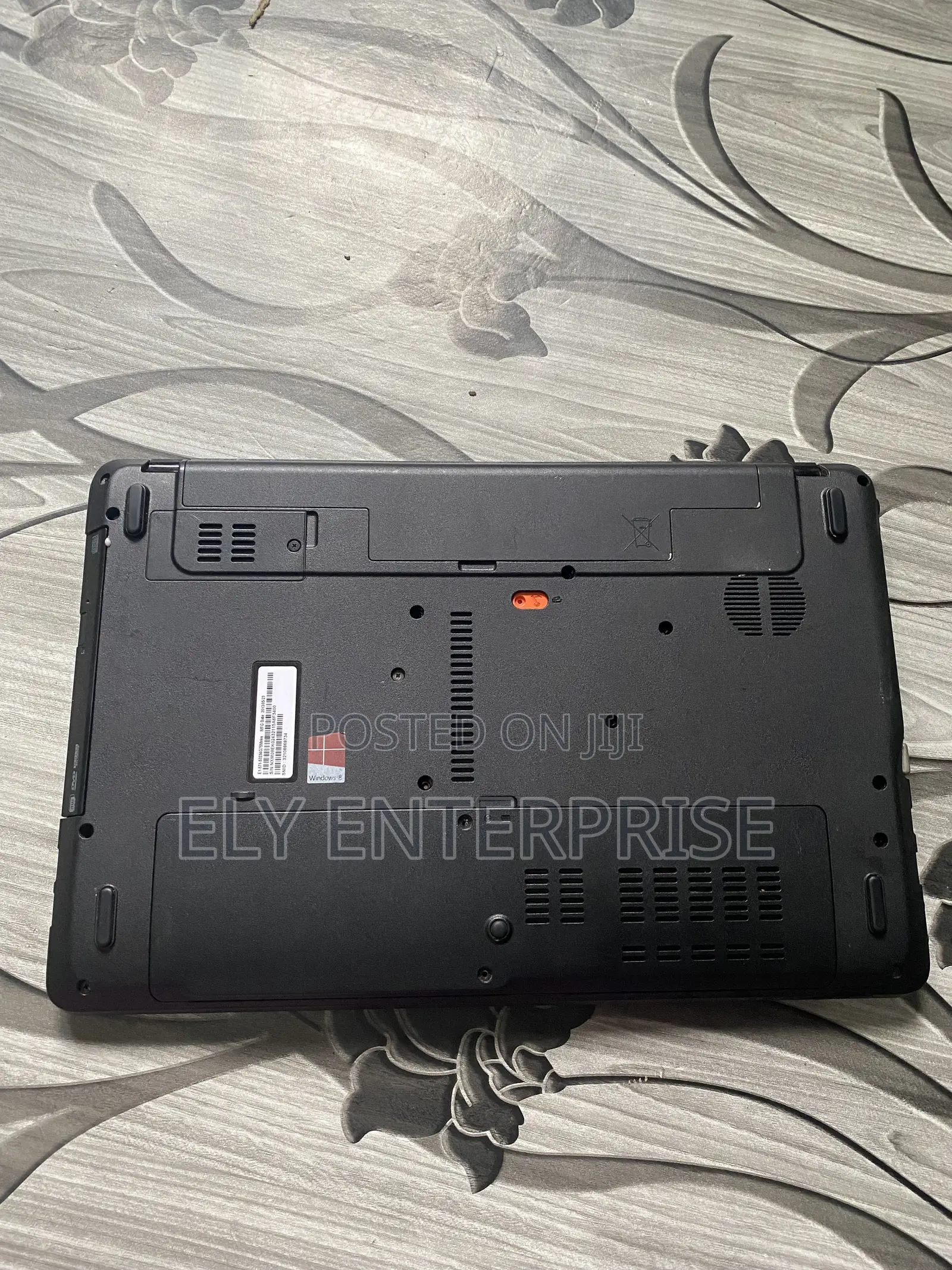 Laptop Acer Aspire E1-571 4GB Intel Core i5 HDD 750GB