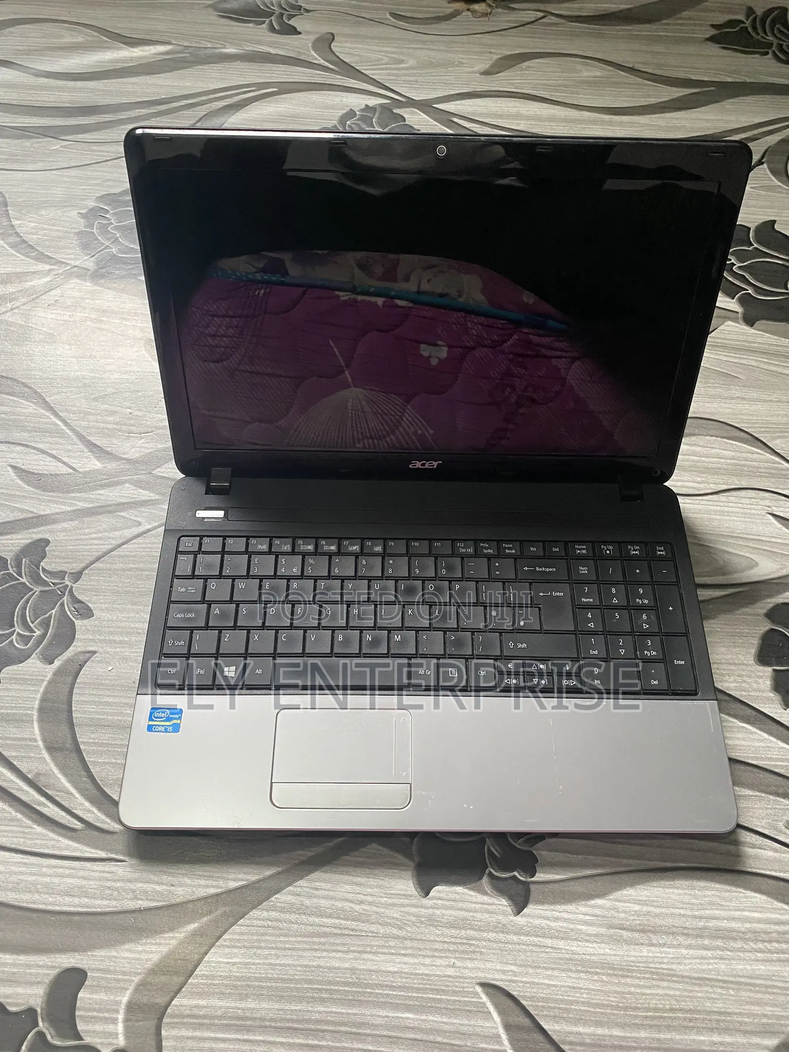 Laptop Acer Aspire E1-571 4GB Intel Core i5 HDD 750GB