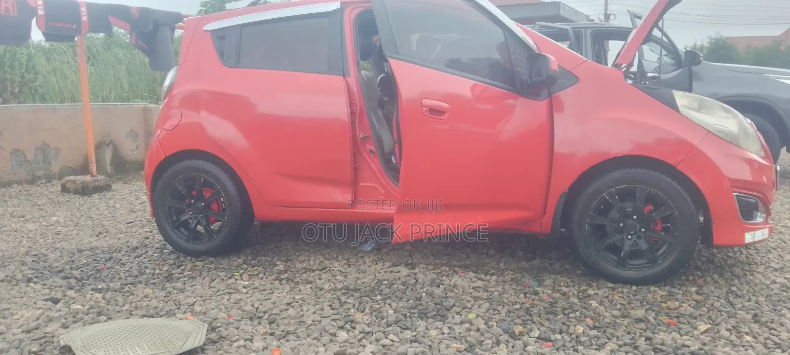 Chevrolet Spark 2011 Red