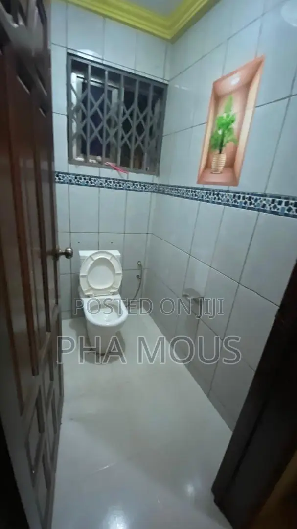 3bdrm Apartment in Ofankor for rent