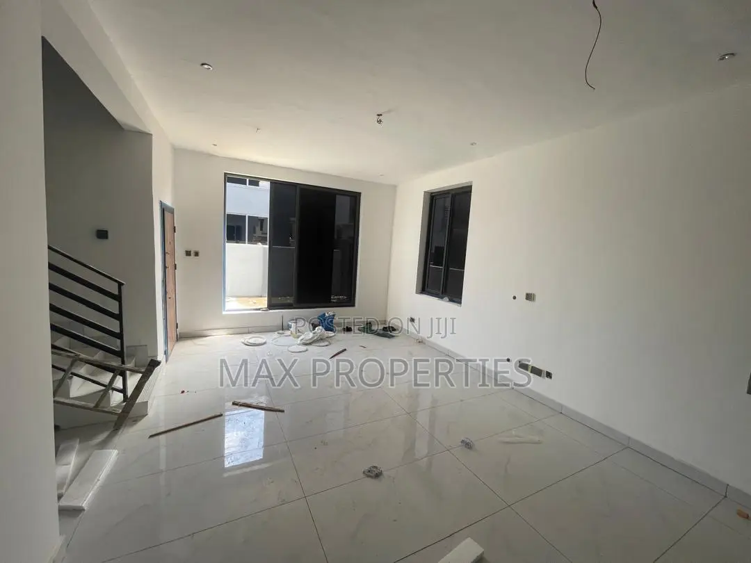4bdrm House in Haatso for sale
