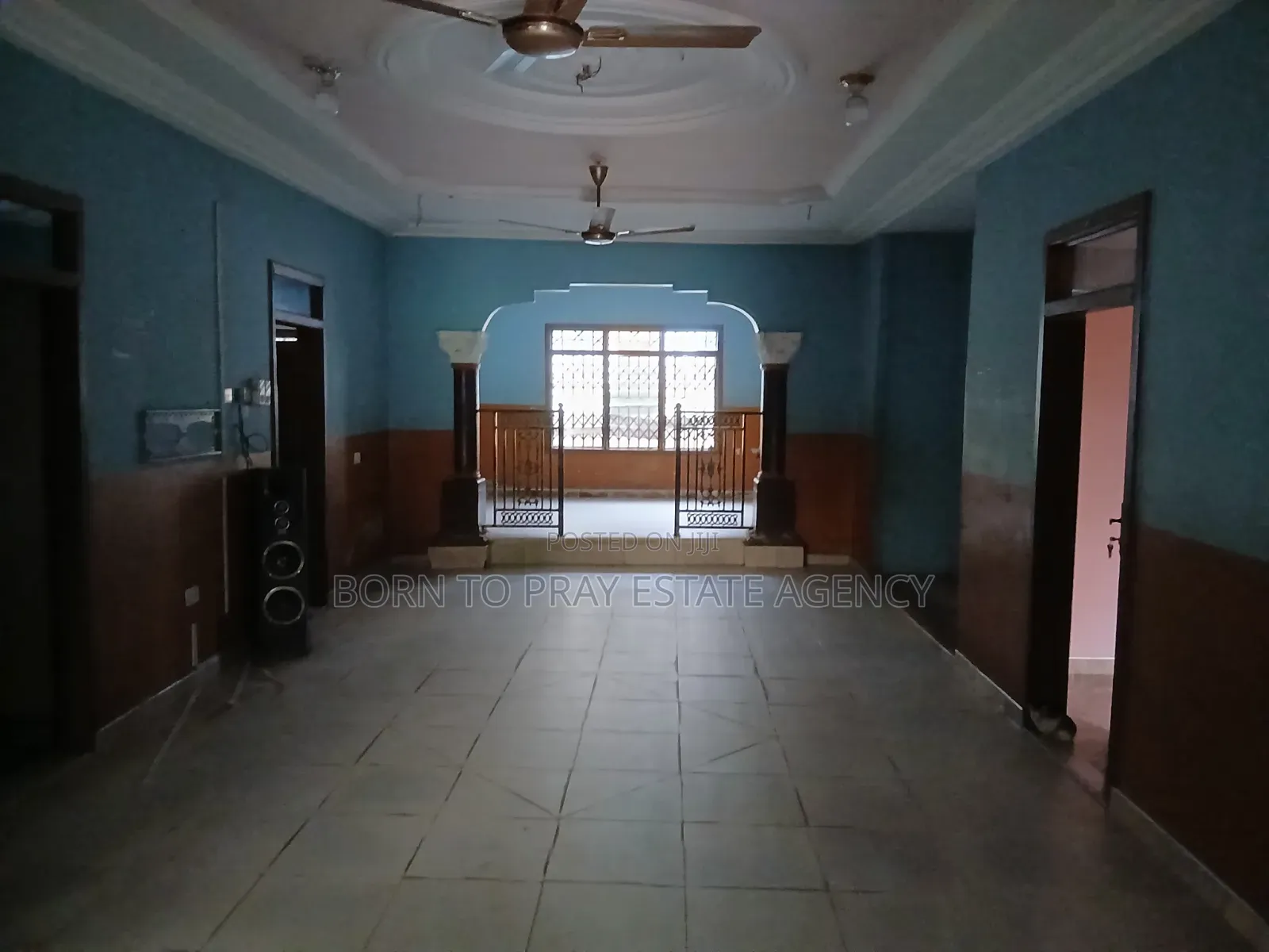 7bdrm House in Born 2 Pray Estate, Ejisu-Juaben Municipal for rent