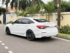 Honda Civic Sport 2022 White