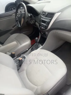 Hyundai Accent GLS 4dr Sedan (1.6L 4cyl 6M) 2015 Silver