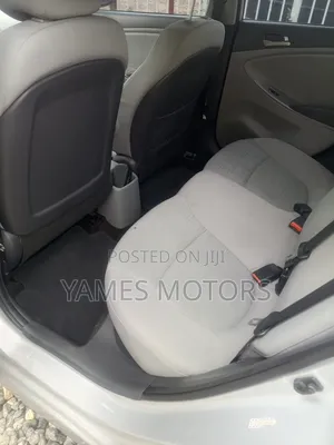 Hyundai Accent GLS 4dr Sedan (1.6L 4cyl 6M) 2015 Silver