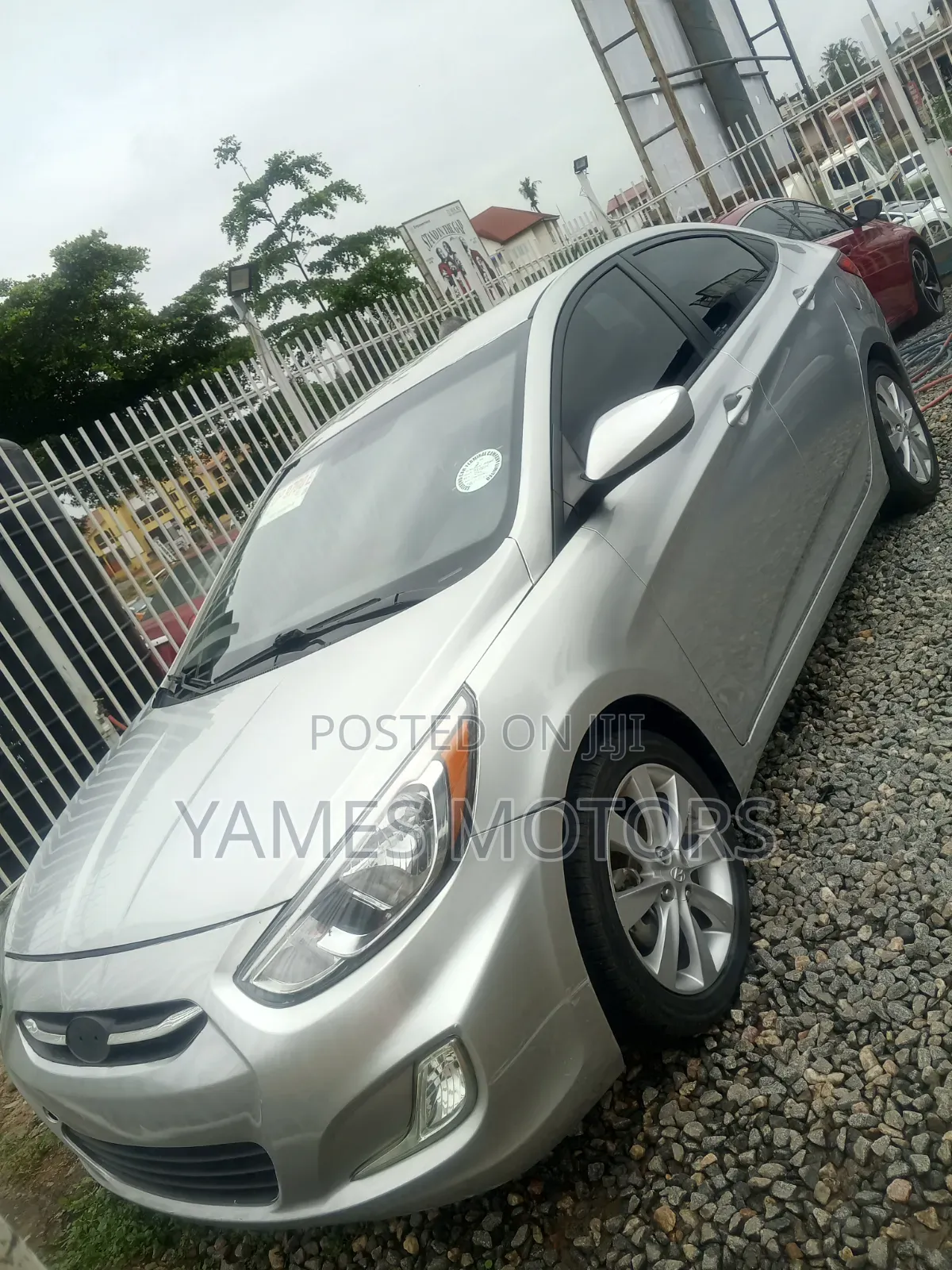 Hyundai Accent GLS 4dr Sedan (1.6L 4cyl 6M) 2015 Silver