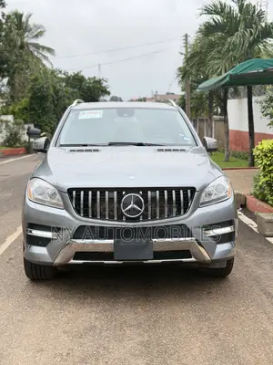 Mercedes-Benz M Class ML350 4MATIC 4dr SUV AWD (3.5L 6cyl 7A) 2015 Gray