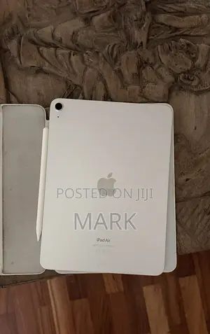Apple iPad Air 64 GB Silver