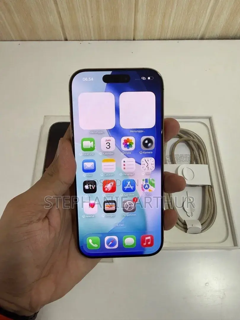 Apple iPhone 16 Pro 256 GB Gold