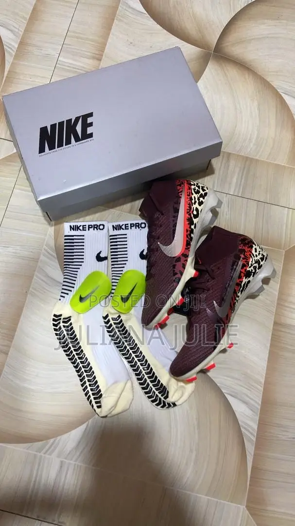 Original Football Boot Available at Cool Price