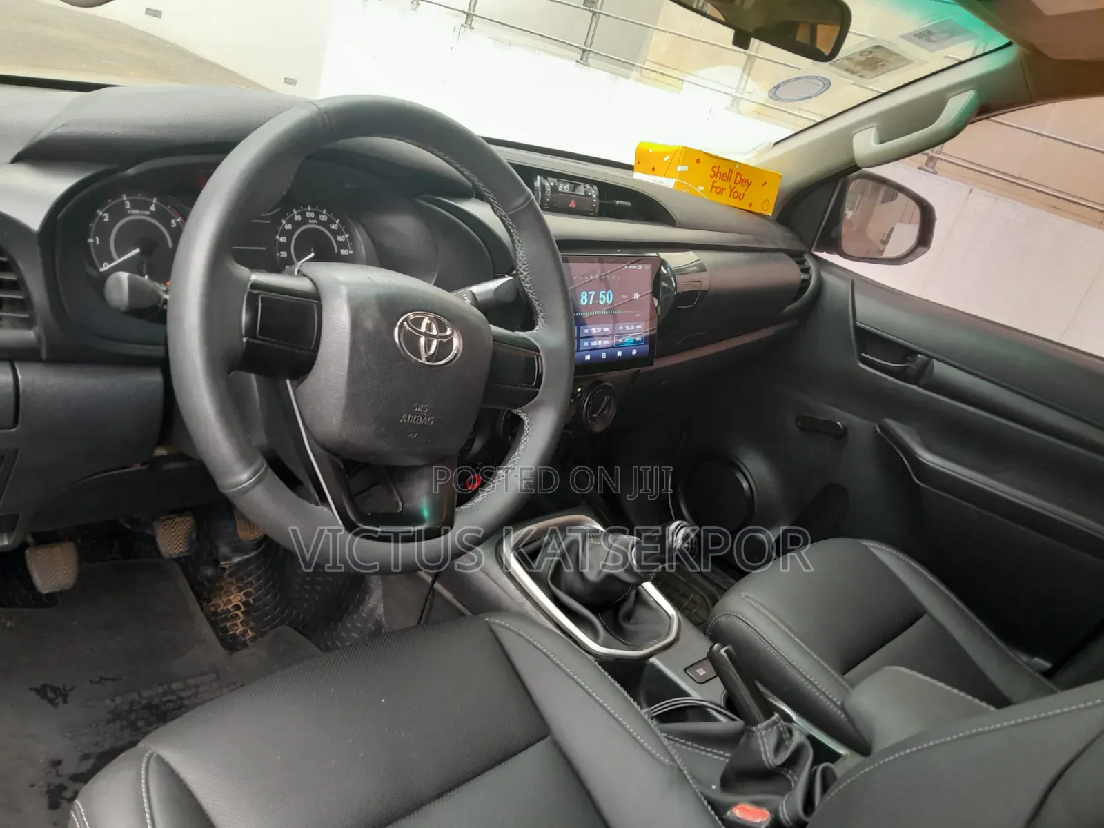 Toyota Hilux Revo Double Cab Deisel 2.4 AWD 2017 Gray