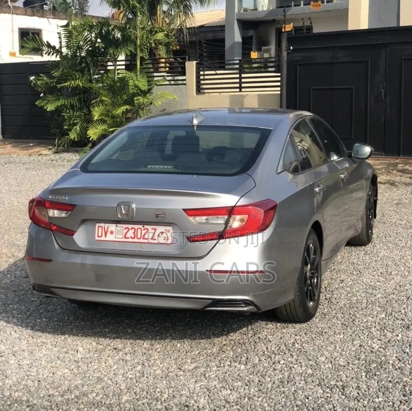 Honda Accord Sport (2.0L 4cyl Turbo 6M) 2019 Gray