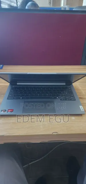 New Laptop Lenovo Thinkbook 14 16GB AMD Ryzen 7 SSD 512GB