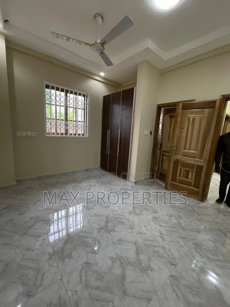 2bdrm Apartment in West Legon for rent