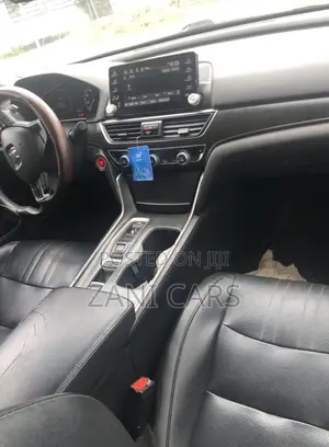 Honda Accord EX-L 2.0T 2018 Black