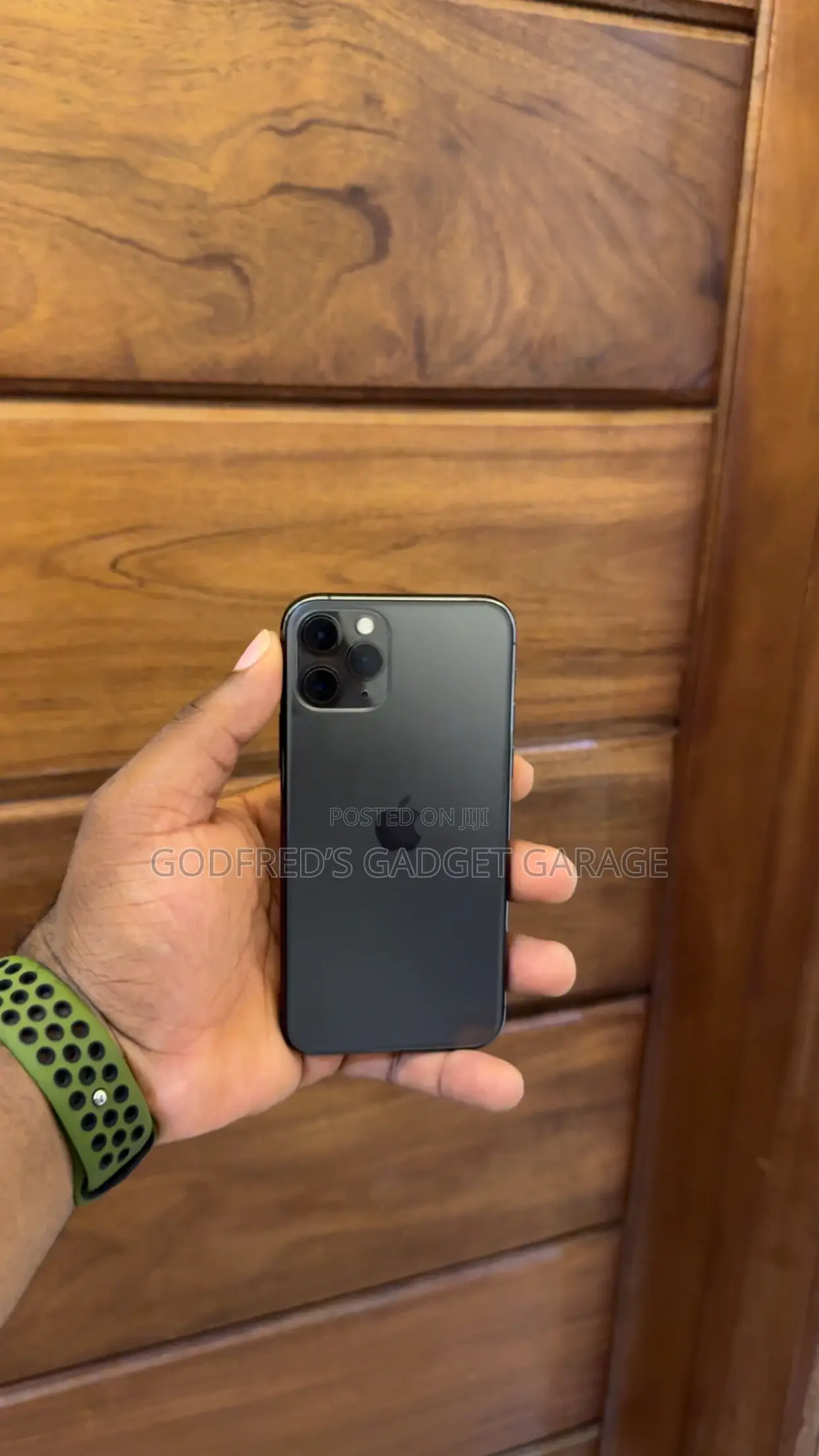 Apple iPhone 11 Pro 64 GB Gray