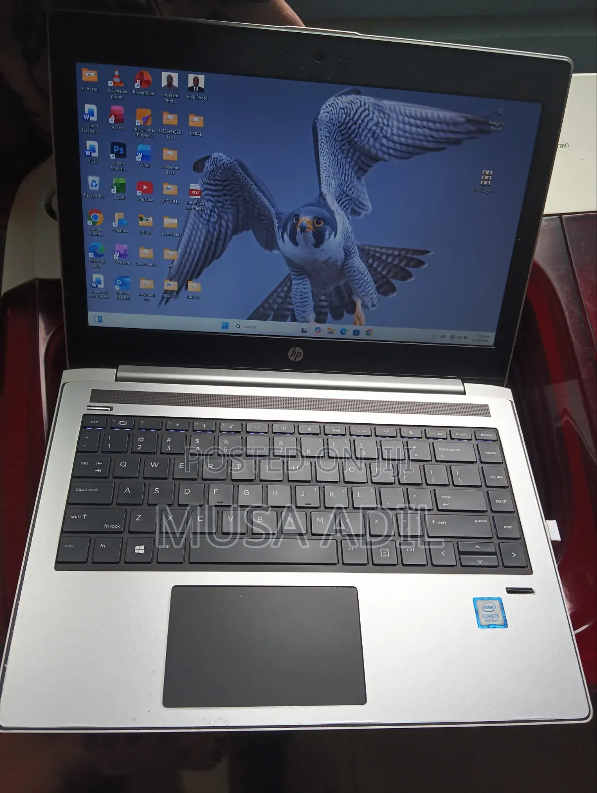 Laptop HP 250 G8 8GB Intel Core 5 HDD+SSD 500GB